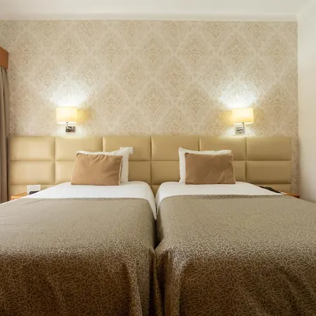 Hotel Sao Jorge Garden 3*