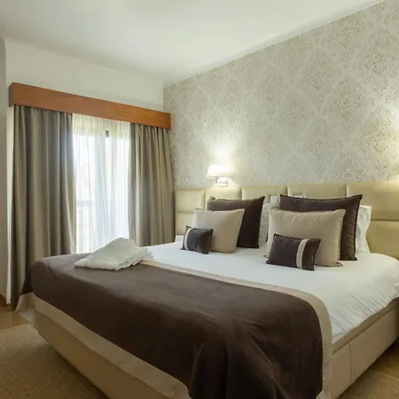 ホテル Sao Jorge Garden ヴェーラス