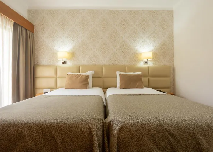 Hotel Sao Jorge Garden 3*