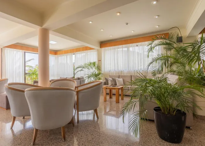 Hotel Sao Jorge Garden Velas