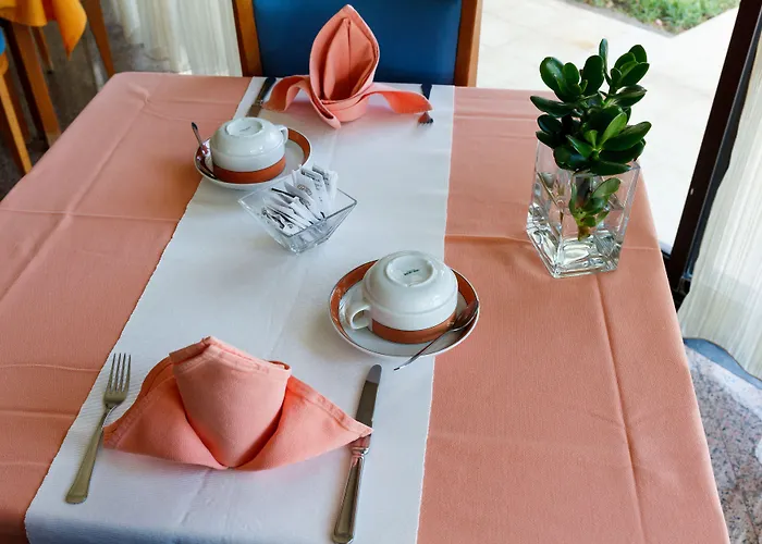 Sao Jorge Garden Hotel Velas